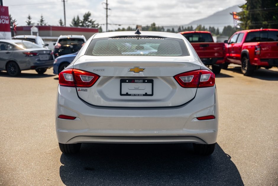 2018 Chevrolet Cruze L-5