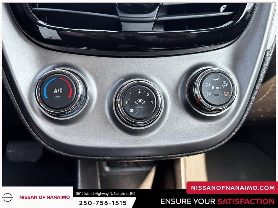 2018 Chevrolet Spark 1LT-24
