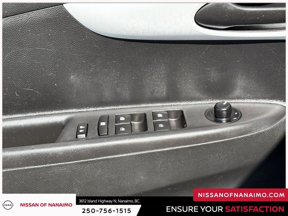 2018 Chevrolet Spark 1LT-30
