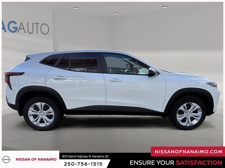 2024 Chevrolet Trax LS-3