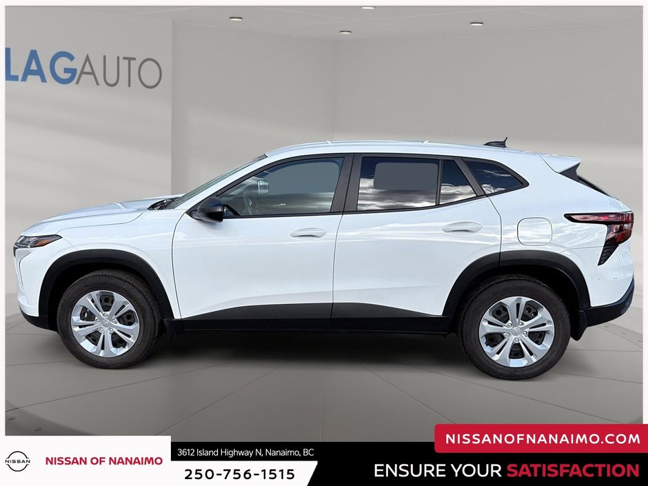 2024 Chevrolet Trax LS-8