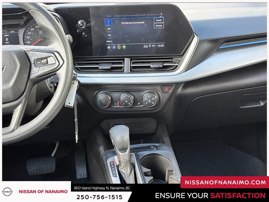 2024 Chevrolet Trax LS-12