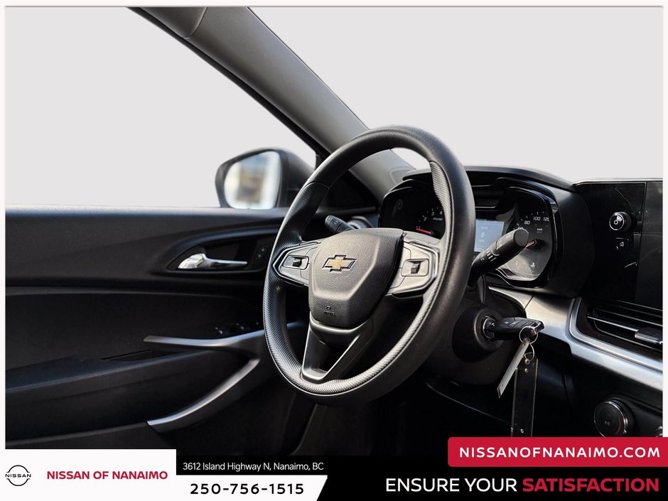 2024 Chevrolet Trax LS-15