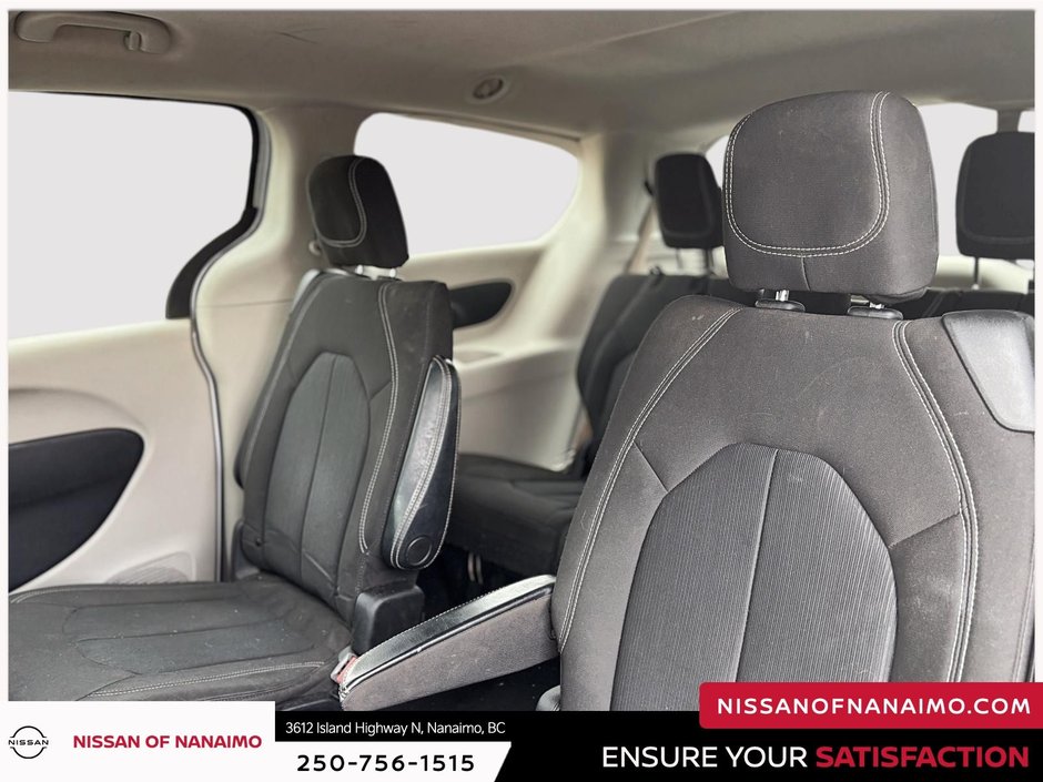 2021 Chrysler Grand Caravan SXT-22