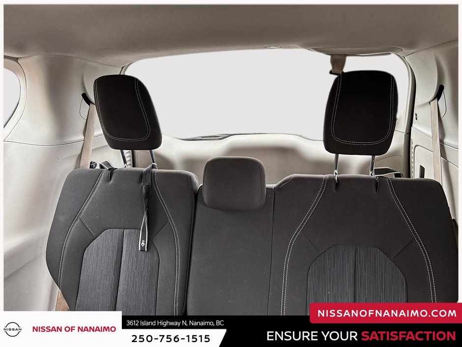 2021 Chrysler Grand Caravan SXT-21
