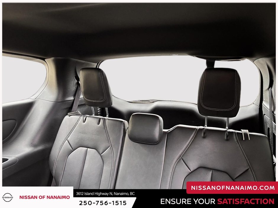 2025 Chrysler Grand Caravan SXT-19