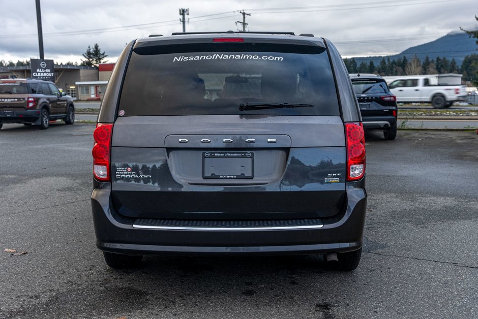 2017 Dodge Grand Caravan SXT-6