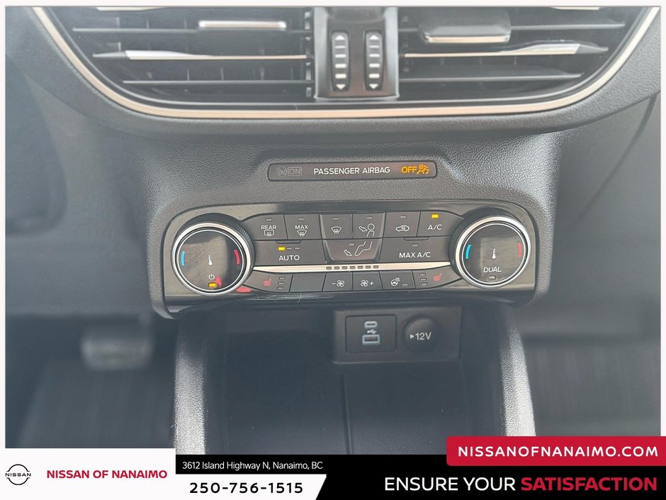 2022 Ford Escape Plug-in Hybrid SE-16