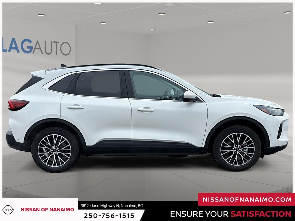 2023 Ford Escape Plug-in Hybrid Base-3