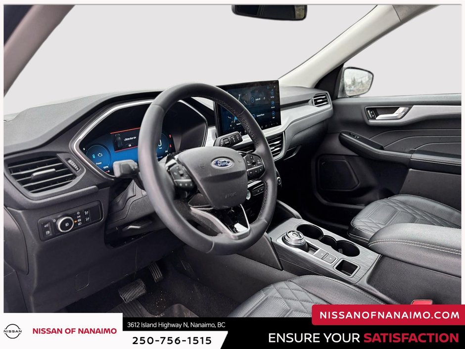2023 Ford Escape Plug-in Hybrid Base-31
