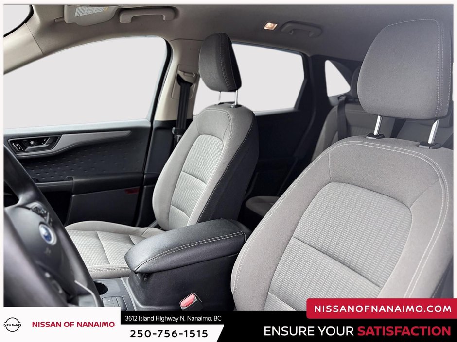 2020 Ford Escape S-5