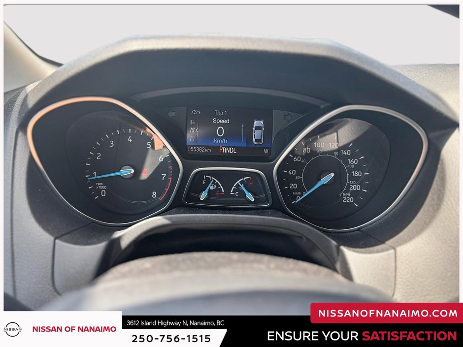 2017 Ford Focus SE-29
