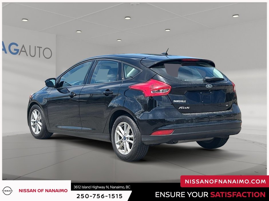 2017 Ford Focus SE-6