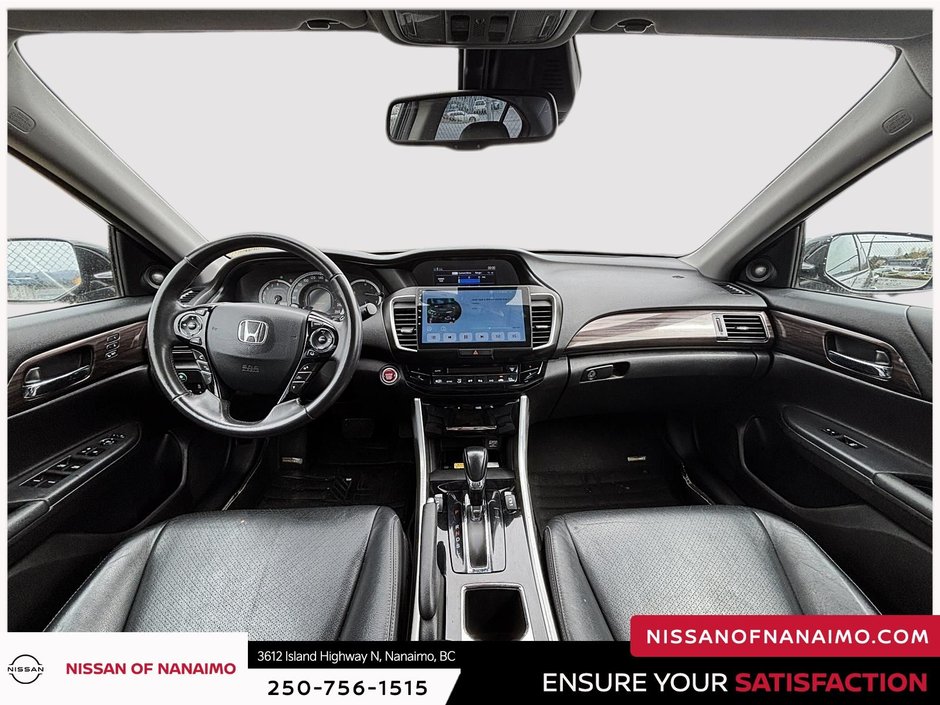 2017 Honda Accord Touring-13