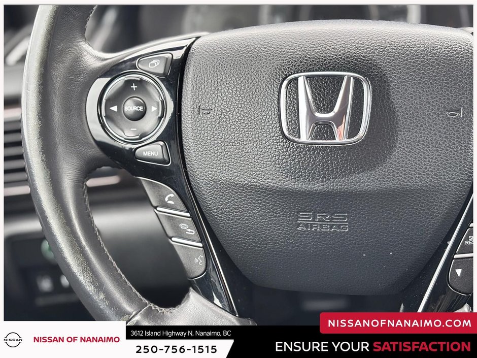 2017 Honda Accord Touring-20