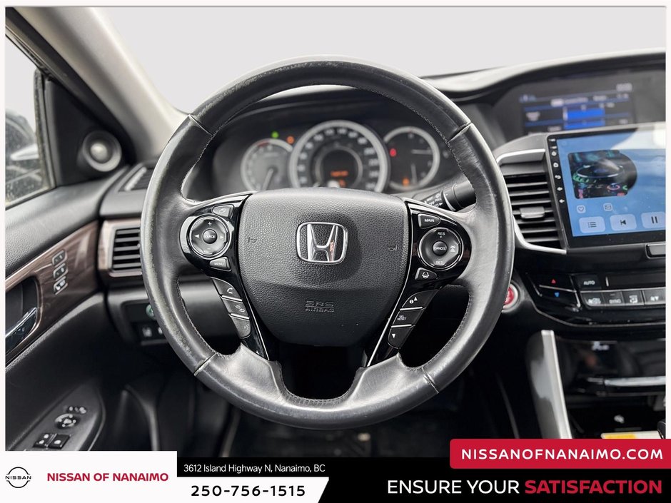 2017 Honda Accord Touring-15