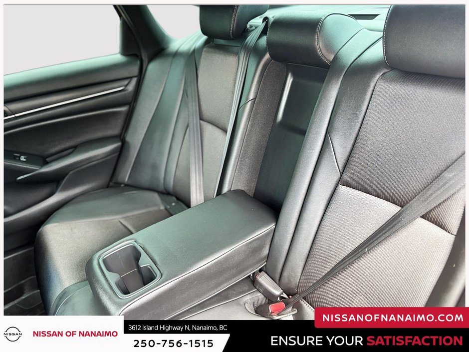2019 Honda Accord Sport 2.0T-12