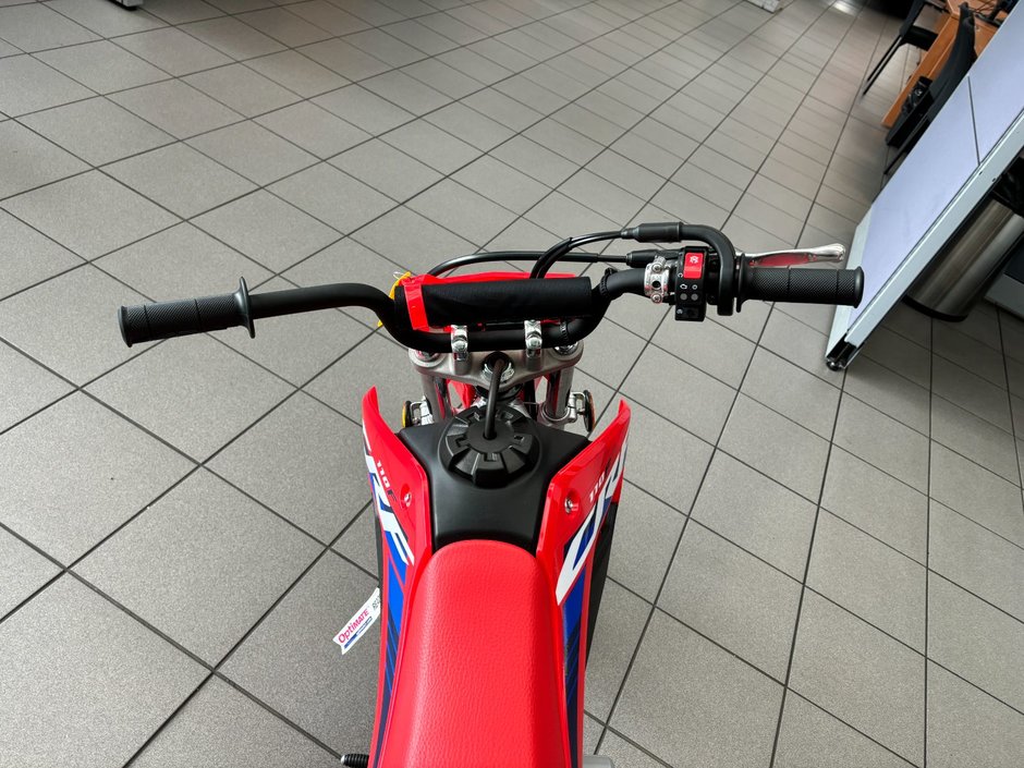 2023 Honda CRF110FP-1