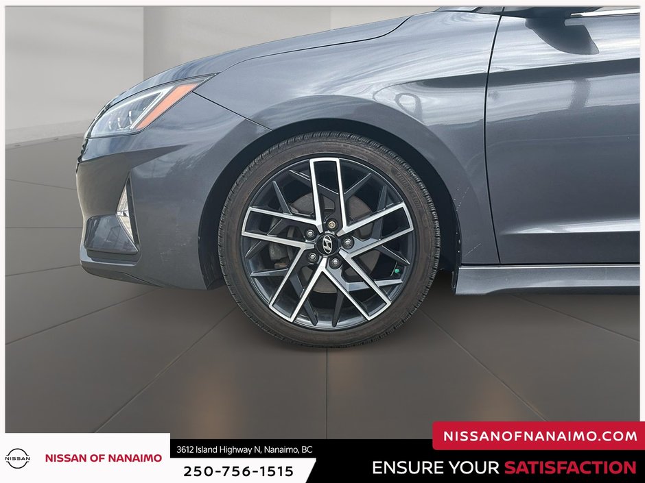 2019 Hyundai Elantra Sport-41