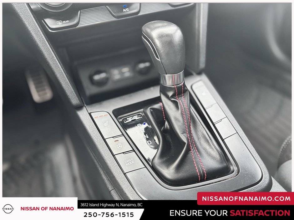 2019 Hyundai Elantra Sport-25