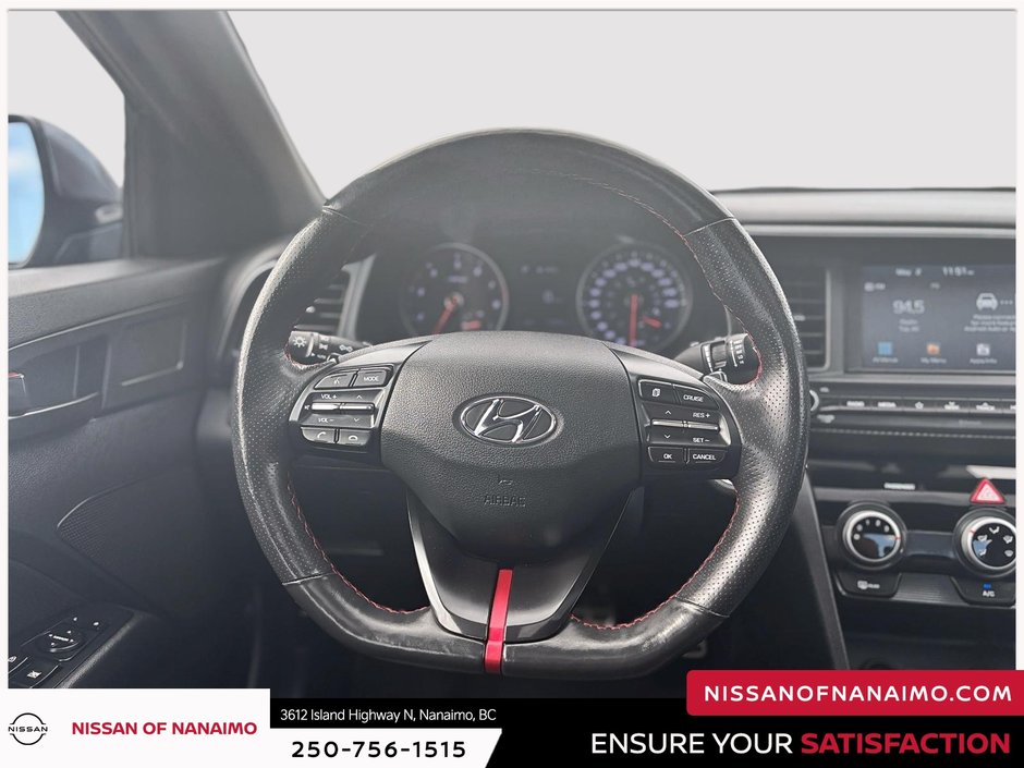 2019 Hyundai Elantra Sport-24