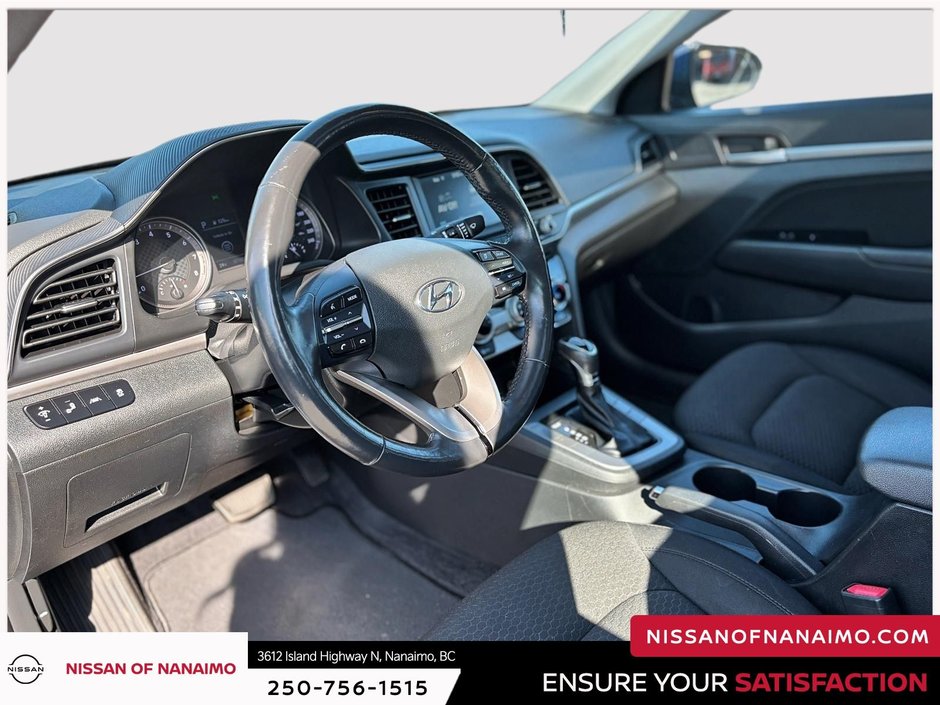 2019 Hyundai Elantra Preferred-25