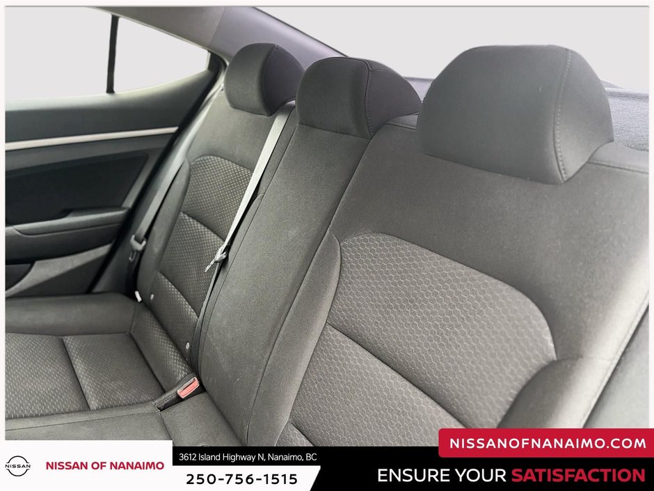 2019 Hyundai Elantra Preferred-12