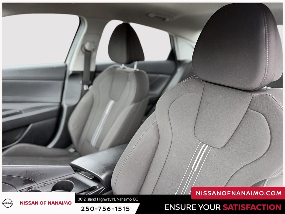 2023 Hyundai Elantra Preferred-9