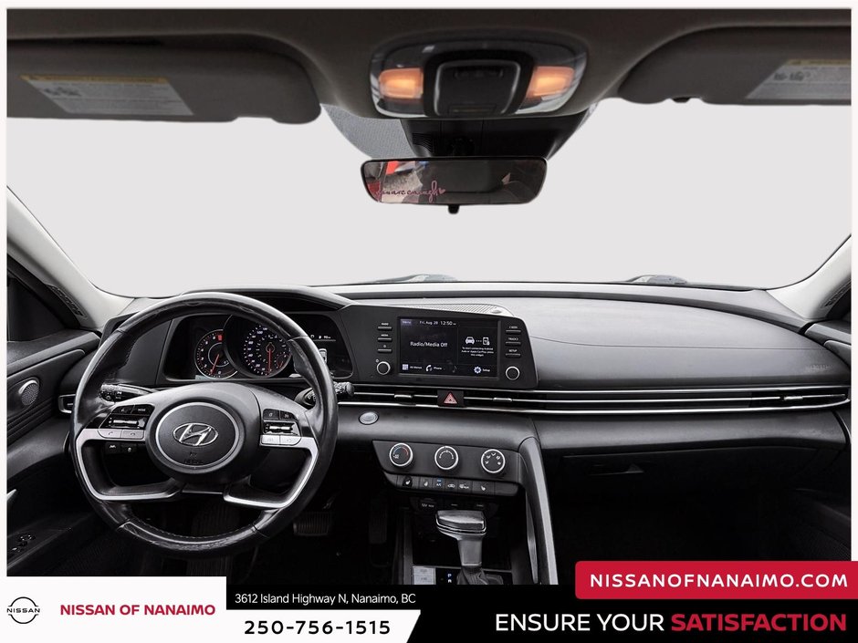 2023 Hyundai Elantra Preferred-13