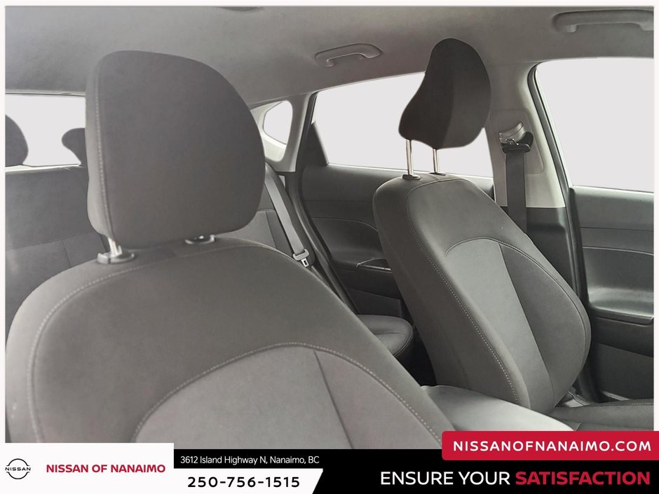 2025 Hyundai Kona 2.0L Essential-18