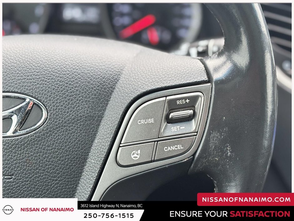 2016 Hyundai Santa Fe Sport 2.4 Base-17