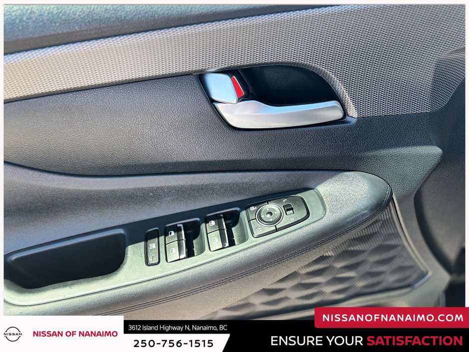 2020 Hyundai Santa Fe Essential-29
