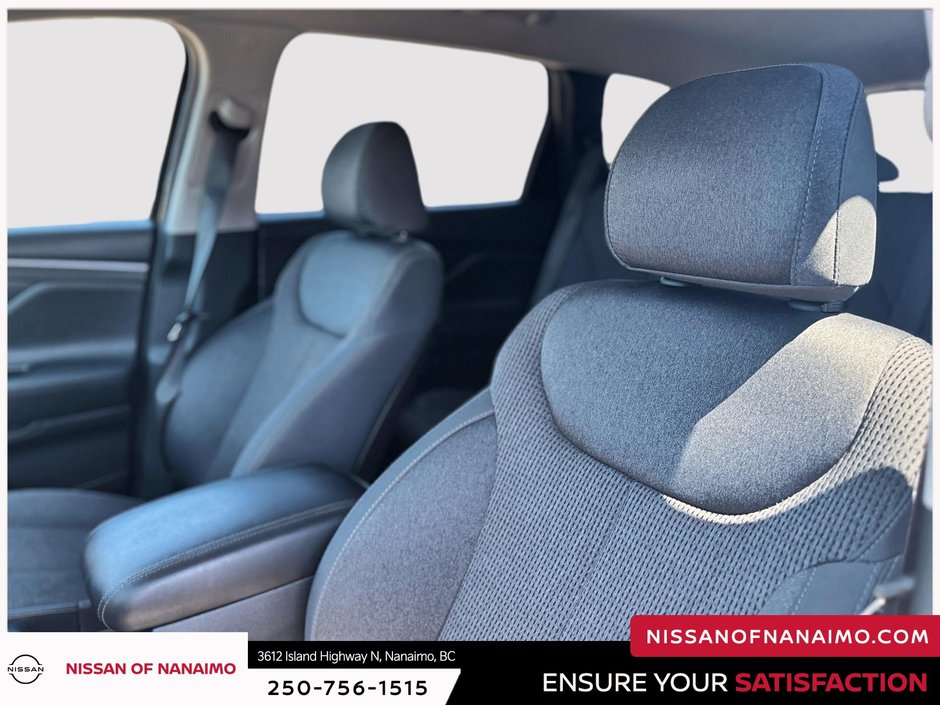 2020 Hyundai Santa Fe Essential-26