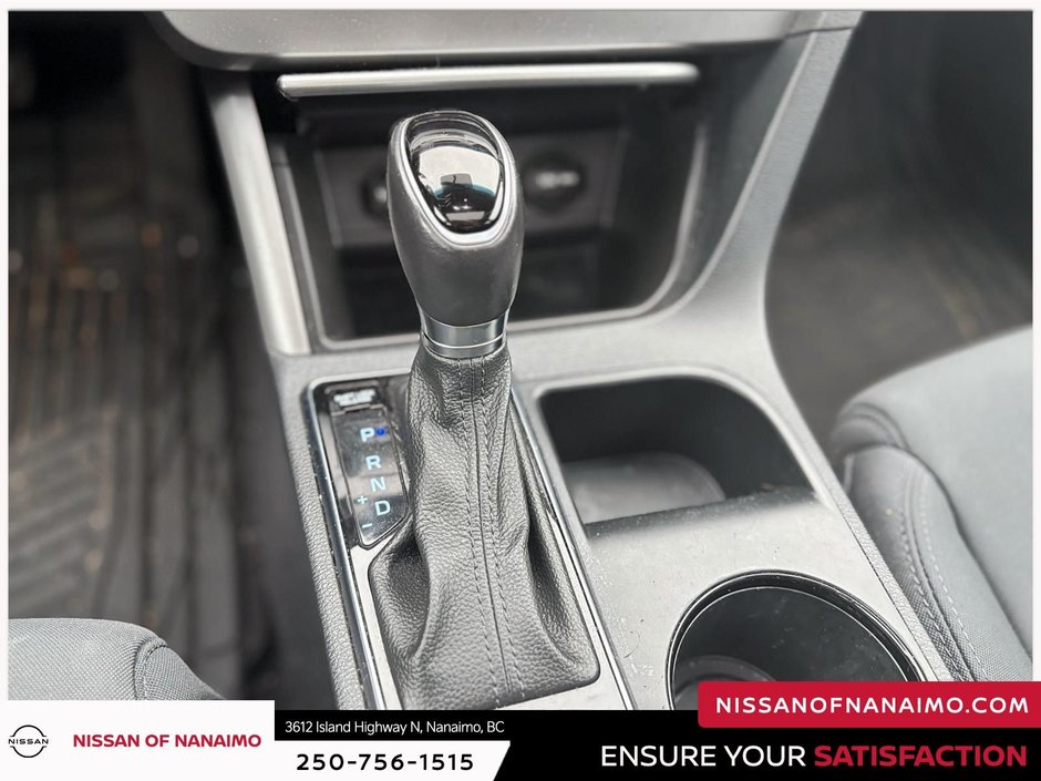 2017 Hyundai Sonata Base-16