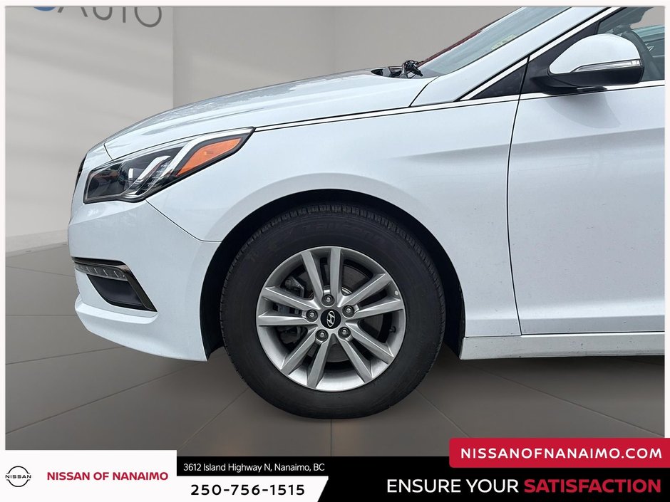 2017 Hyundai Sonata Base-43