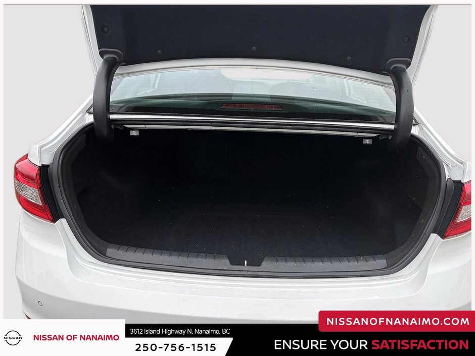 2017 Hyundai Sonata Base-8