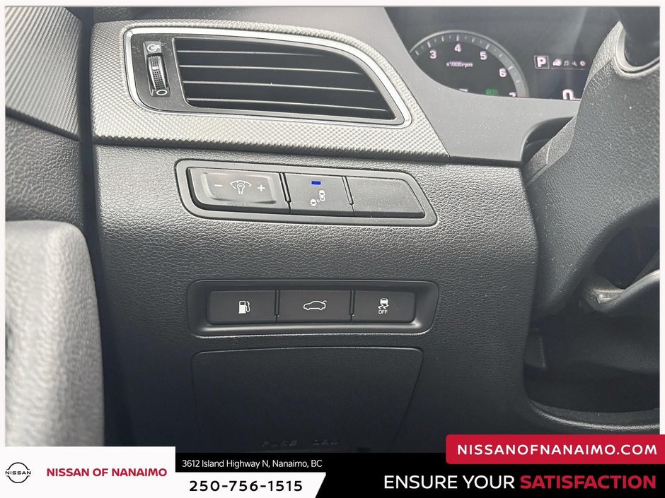 2017 Hyundai Sonata Base-42