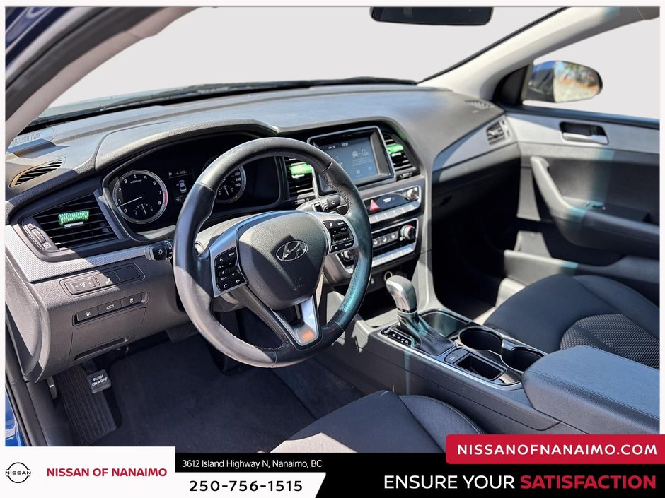 2019 Hyundai Sonata Essential-12