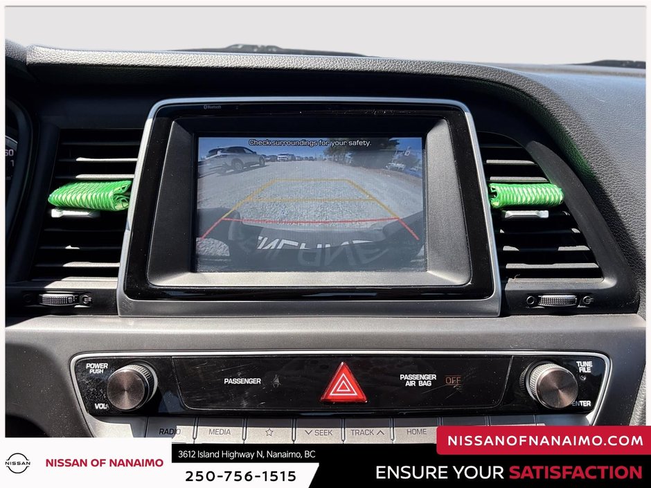 2019 Hyundai Sonata Essential-19