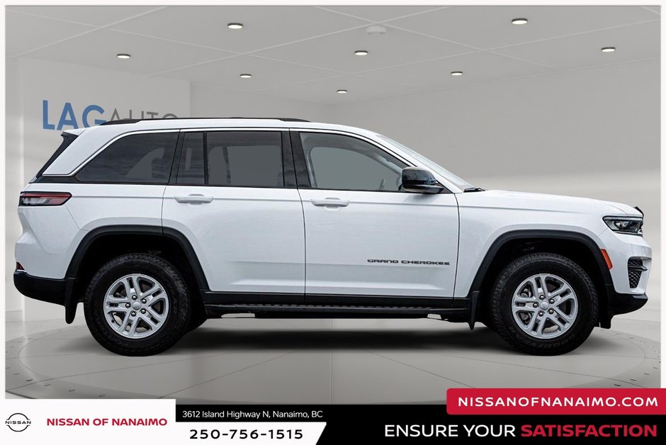 2023 Jeep Grand Cherokee Laredo-3