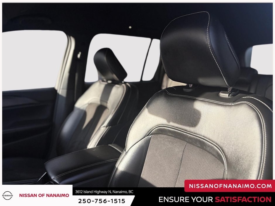 2023 Jeep Grand Cherokee Altitude-18