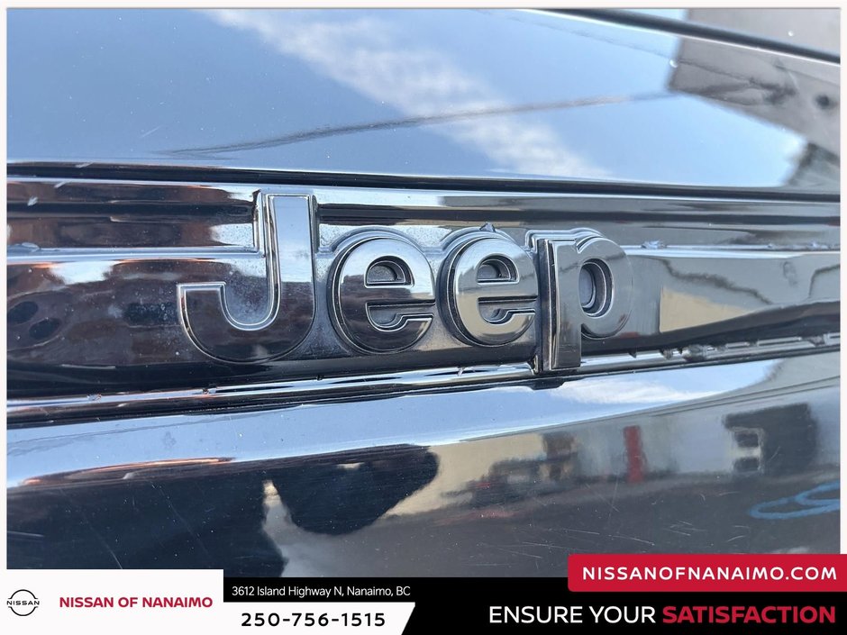 2023 Jeep Grand Cherokee Altitude-36