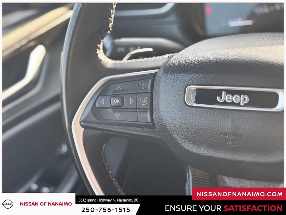 2023 Jeep Grand Cherokee Altitude-22