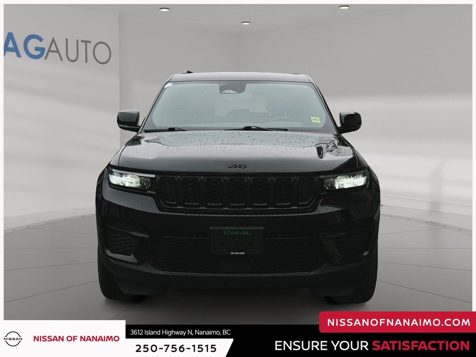 2023 Jeep Grand Cherokee Altitude-1