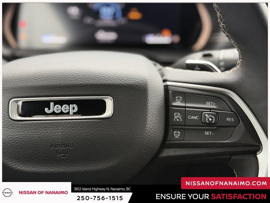 2023 Jeep Grand Cherokee Altitude-26