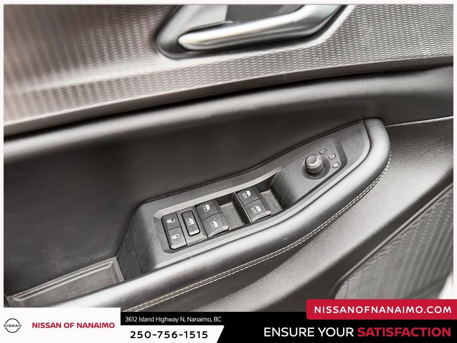 2023 Jeep Grand Cherokee Altitude-36