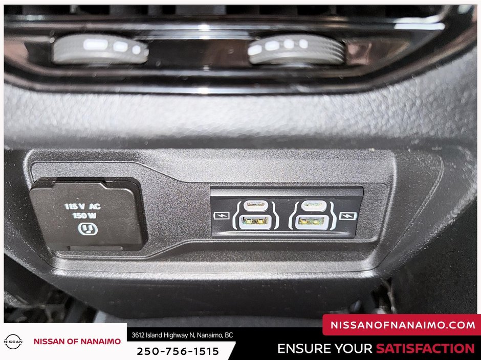 2023 Jeep Grand Cherokee Altitude-19