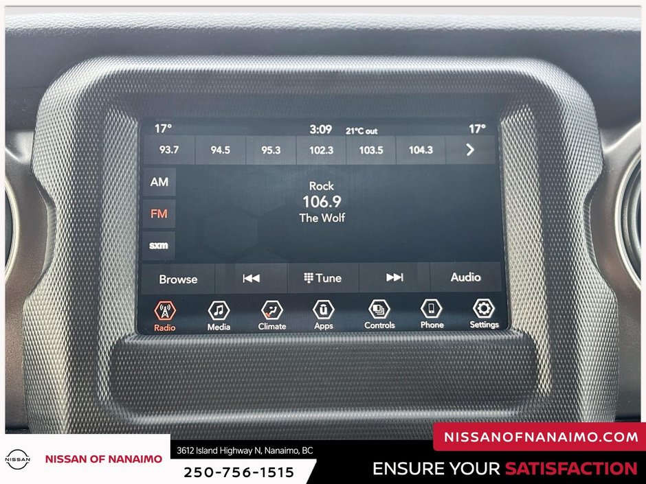 2021 Jeep Wrangler Sport S-28