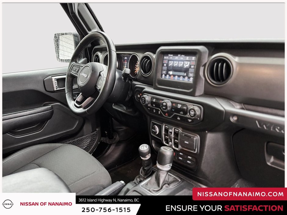 2022 Jeep Wrangler Unlimited Sport-25