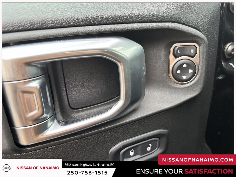 2022 Jeep Wrangler Unlimited Sport-29